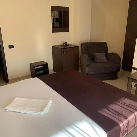 Ando Mamaia Nord Guest house *