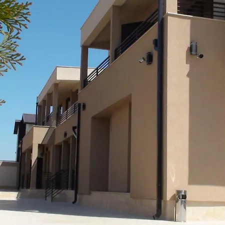 Ando Mamaia Nord Guest house